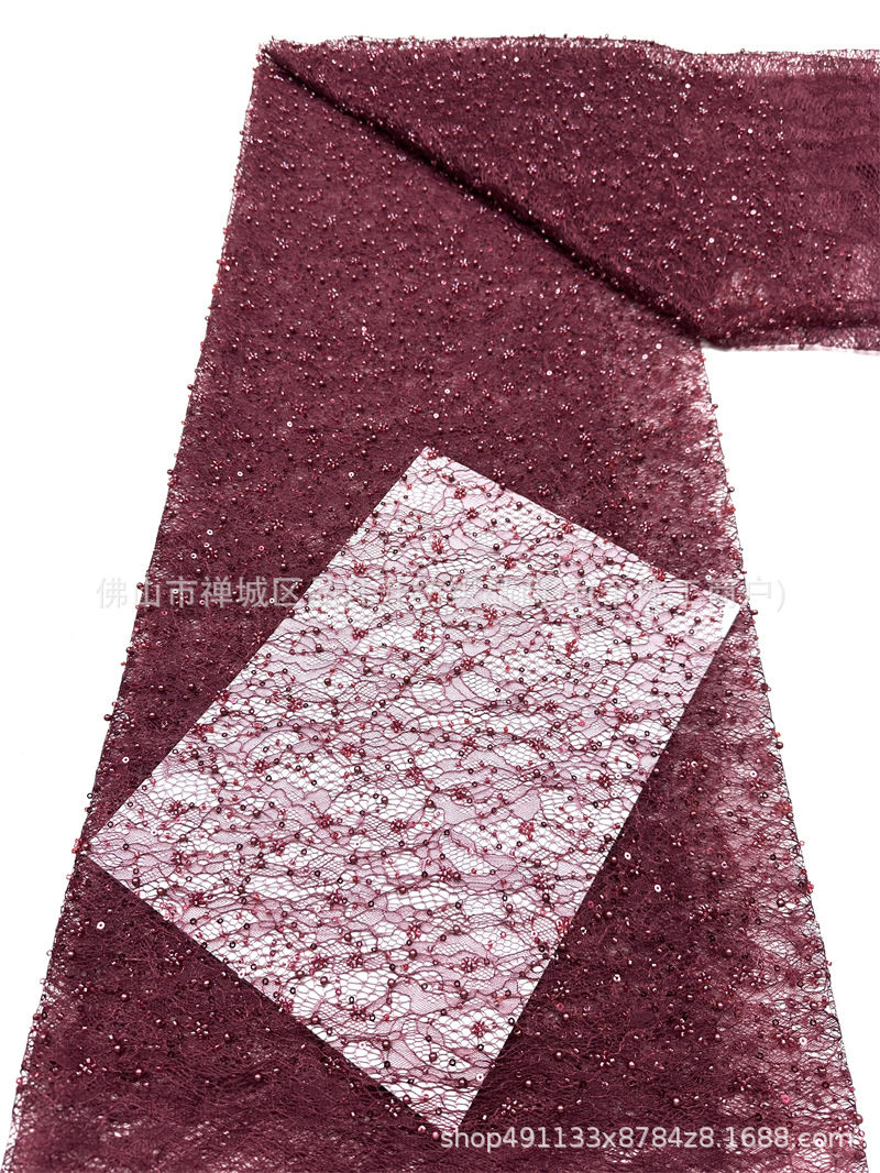 Tejido de encaje de perlas de oro ligero tamaño de perlas sequinado alto vestido de hombro inclinado tejido bordado a mano