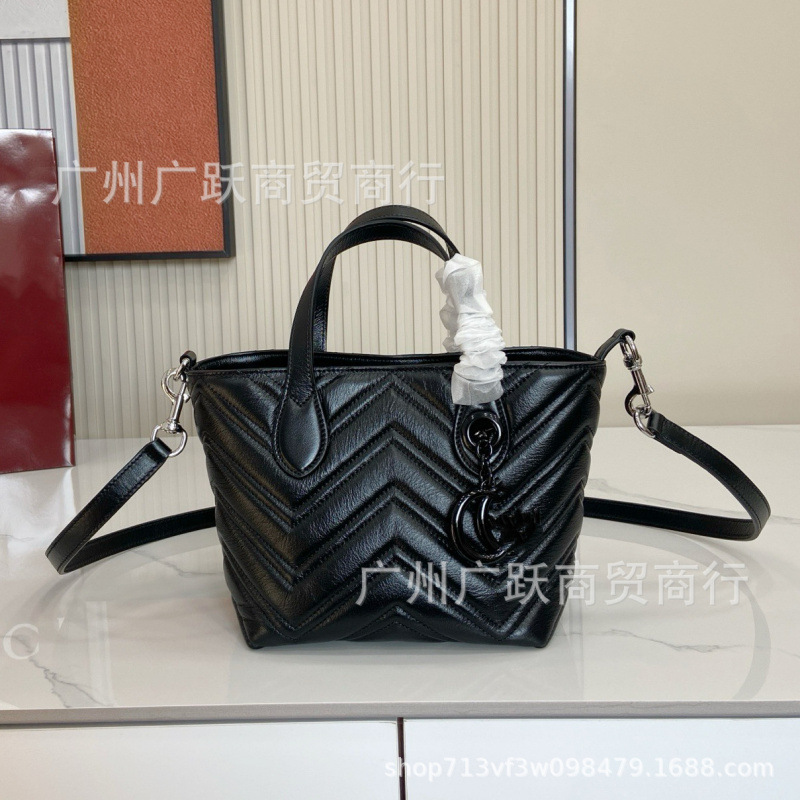 G-Chi 26 New GG Marmont Small Vintage Distressed Sheepskin Handbag Crossbody Bag High Quality for Cross-Border Supply G-Chi 26 New GG Marmont Small Vintage Distressed Sheepskin Handbag Crossbody Bag High Quality for Cross-Border Supply