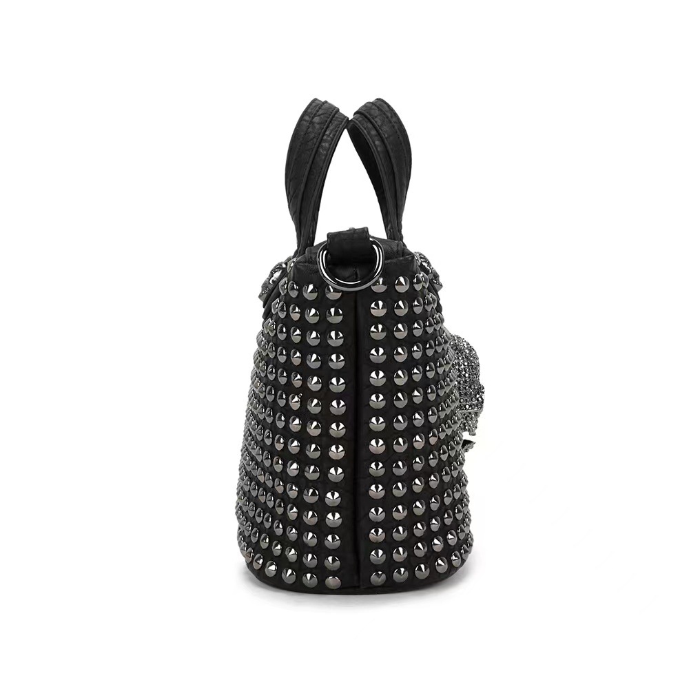 Street Occasion Pu Leather Material Halloween Festival Solid Color Pattern All Seasons Season Men'S Solid Color Pu Leather Zipper Handbag