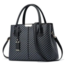 热销女包2025新款潮流女士印花手提包大容量好品质单肩斜挎包bags