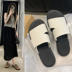 涼拖鞋女夏外穿2024年新款平底沙灘一字拖軟底休閒拖鞋