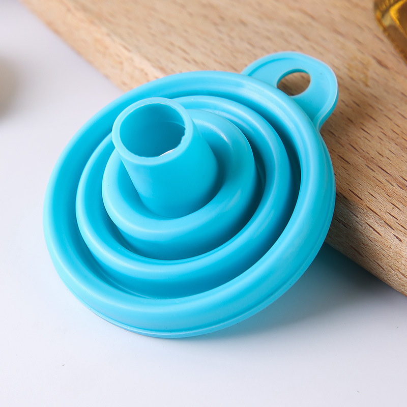 Embudo mini telescópico plegable de silicona doméstica fuga de aceite de cocina pequeño embudo de líquido conveniente y práctico resistente a altas temperaturas