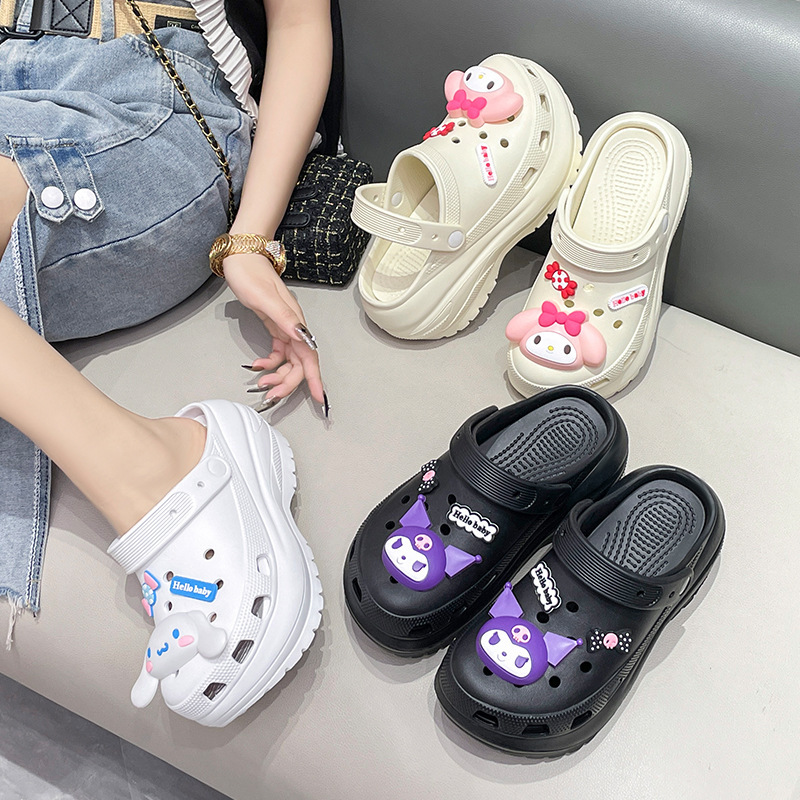 Cross-Border Hot-Selling Eva Thick-Soled Perforated Shoes with a Soft Stepping Feel, Featuring Female Cartoon Sanrio Characters, Non-Slip