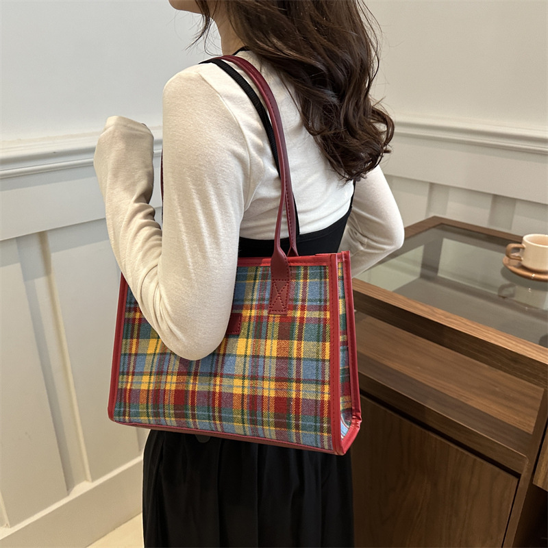 Bolsa de tela de gran capacidad para mujeres 2024 nueva bolsa de clase universitaria casualizada portátil bolsa de viaje de mamá bolsa especial