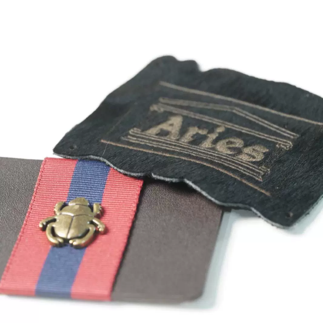 哇噢服装PU皮标 压印logo真皮皮牌 烫金超纤皮箱包鞋帽牛仔裤定制