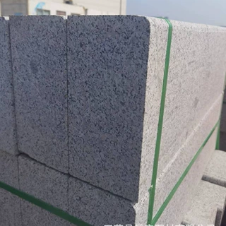 大理石芝麻灰路沿石 五莲花火烧面路缘平石 道路两侧岗岩立侧石材