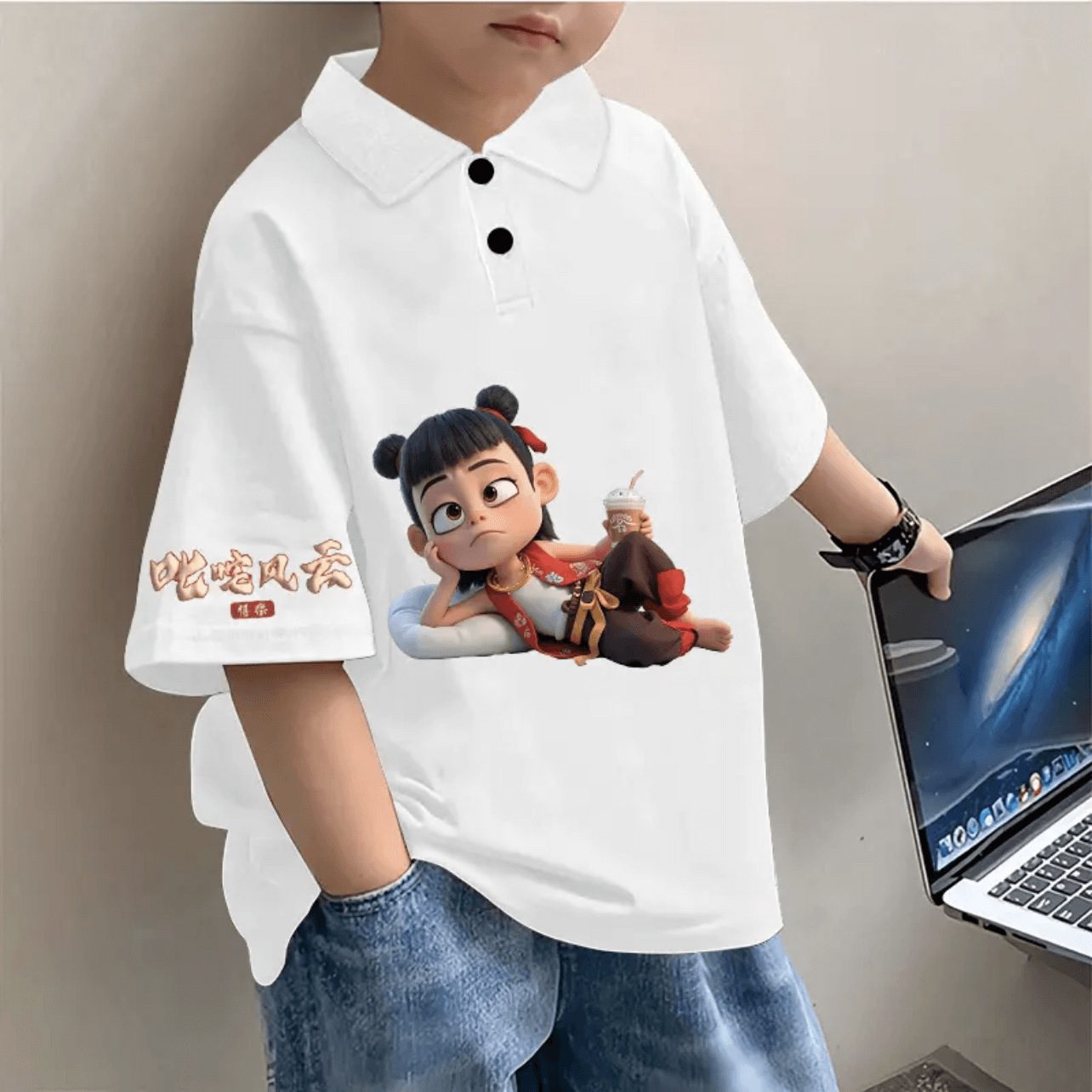 Children's short-sleeved polo shirt for boys, new summer style for 2025, featuring the character Nezha. Stylish summer outfit for boys of all ages.