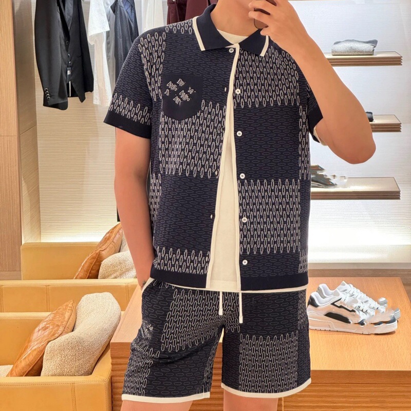 2026 Summer New High-Quality Lv-Style Checkered Mercerized Cotton Knit Short-Sleeve Jacket and Shorts Set for Men and Women
