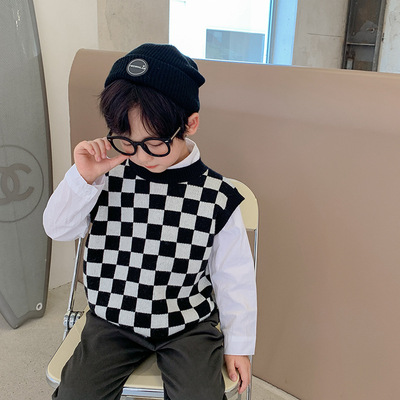 2021 New fall Kids&#39; handsome baby Korean Edition Vest men and women Autumn Chessboard grid Vest