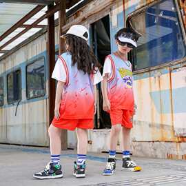 儿童篮球服套装男童球衣短袖女童假两件夏季幼儿园六一演出服