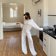 女士衣服套装秋季时尚辣妹斜肩上衣露肩长袖卫衣休闲裤阔腿长裤