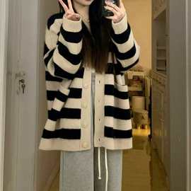 条纹复古毛衣开衫外套女2024年秋冬新款韩系宽松慵懒风女装针织衫