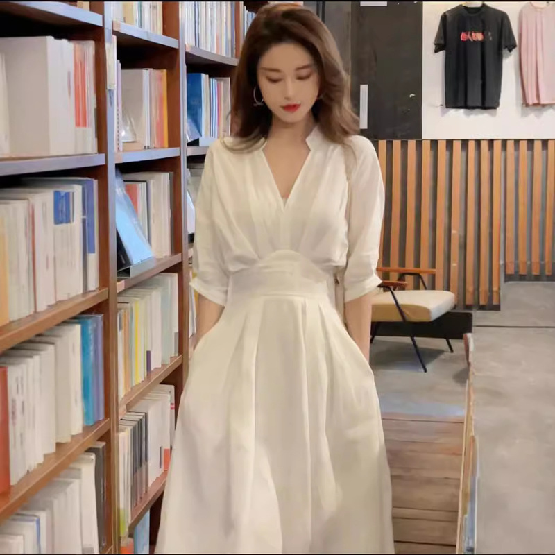 French-Style White Shirt Dress with a Slim Waist and V-Neck, Long Dress for Women, Spring and Autumn 2026 New Model French-Style White Shirt Dress with a Slim Waist and V-Neck, Long Dress for Women, Spring and Autumn 2026 New Model