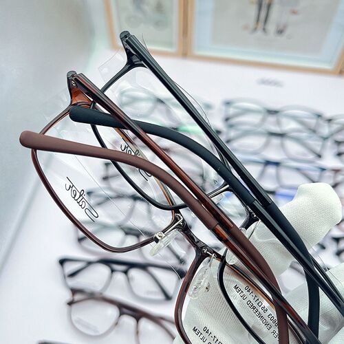 Shenzhen high-end quality tungsten titanium plastic steel frame literary retro myopia glasses frame women's trendy versatile glasses cheap deal