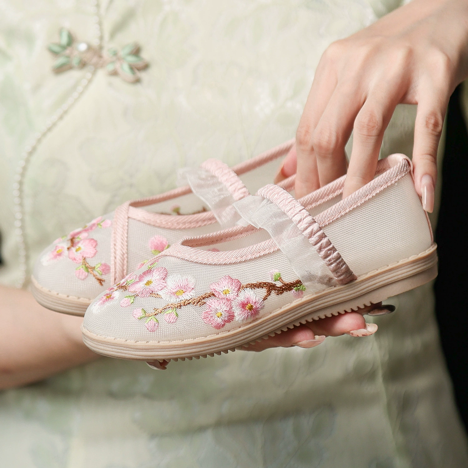 Туфли династии Хань для девочек, детские туфли принцессы в древнем стиле Тан, туфли с вышивкой, летние сетчатые сандалии в этническом стиле