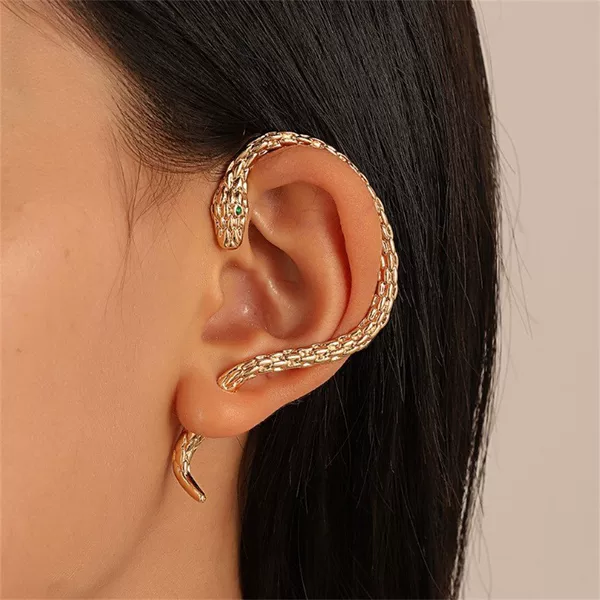 Unique three-dimensional woven snake ear cuff, gold-wrapped python-shaped ear clip, dark style fashion accessory