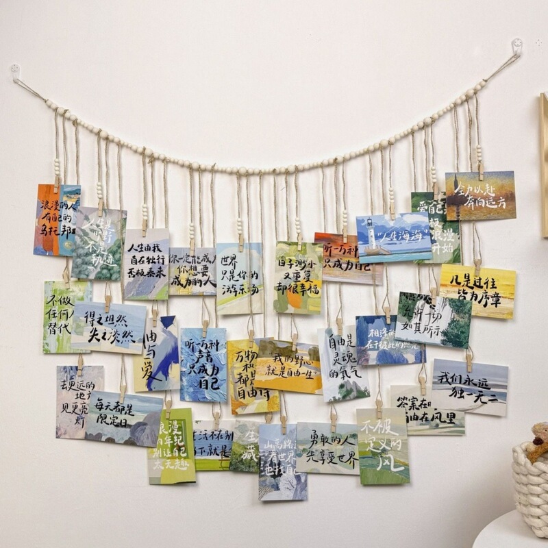 Hanging photo wall decoration with hemp rope, no-drill photo clips with wooden beads and hemp rope for wall storage and display Hanging photo wall decoration with hemp rope, no-drill photo clips with wooden beads and hemp rope for wall storage and display
