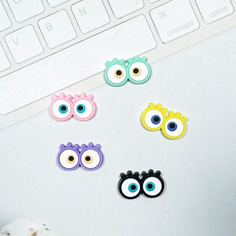 Cartoon Versatile Funny Eyelashes Eyes Pvc Soft Glue Accessories DIY Mobile Phone Case Refrigerator Magnet Hole Shoe Patch Wholesale