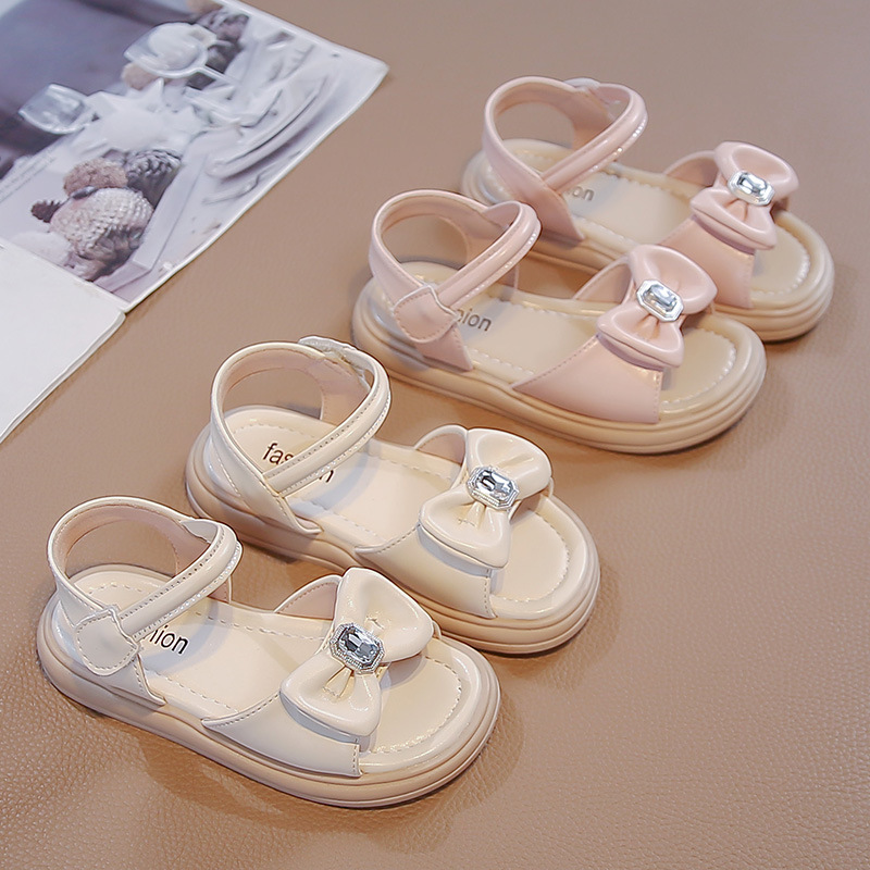 Sandallas de arco para niñas 2026 verano nuevo tipo de zapatos de playa suaves para niños zapatos de princesa universal image 5