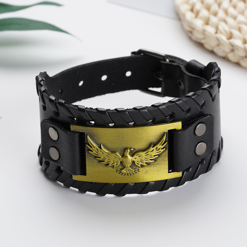 Simple Foreign Trade Jewelry Cowhide Bracelet Vintage Viking Leather Bracelet Personalized Domineering Hot Wheels Flame Bracelet Simple Foreign Trade Jewelry Cowhide Bracelet Vintage Viking Leather Bracelet Personalized Domineering Hot Wheels Flame Bracelet