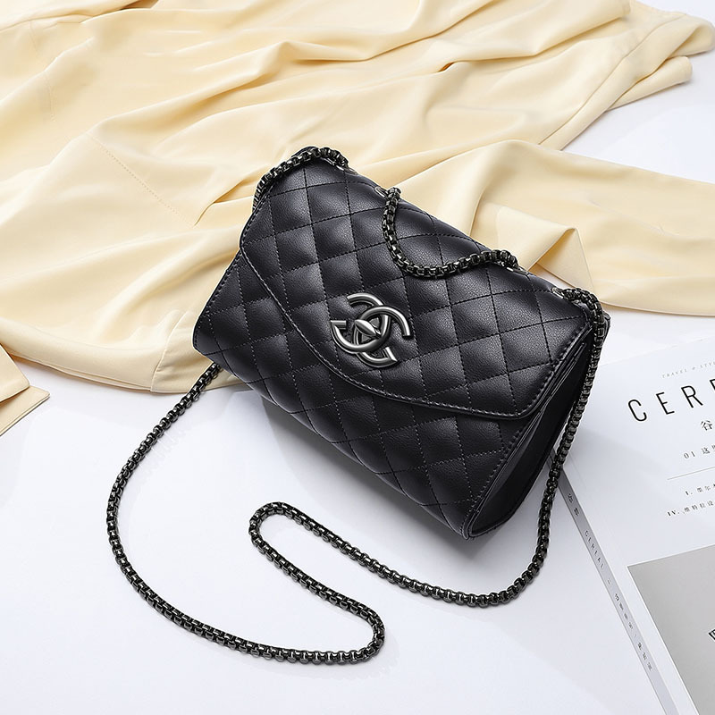 Guangzhou women's bag 2023 spring and summer new fashion Joker shoulder bag ladies cowhide rhombus chain bag a generation of hair