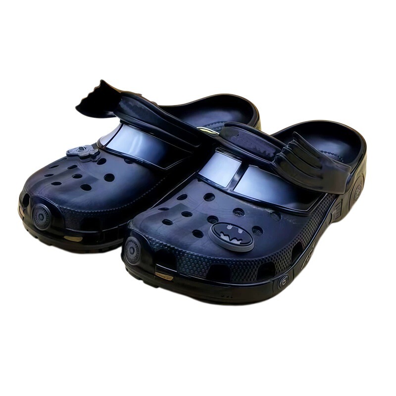 Crocs Classic Character Celebrity Children's Clogs Non-Slip Sandals Closed-Toe Slippers Girls' Beach Shoes Wholesale Crocs Classic Character Celebrity Children's Clogs Non-Slip Sandals Closed-Toe Slippers Girls' Beach Shoes Wholesale