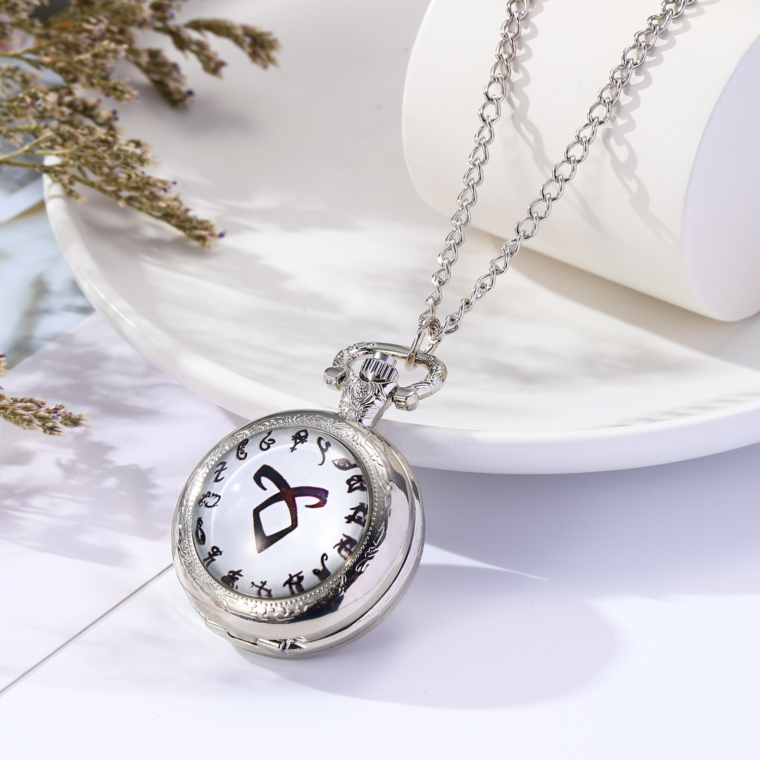Cross-border 2023 Original Dios periférico Flip reloj de bolsillo retro personalidad estudiante reloj electrónico collar reloj hombres y mujeres tendencia de la moda image 4