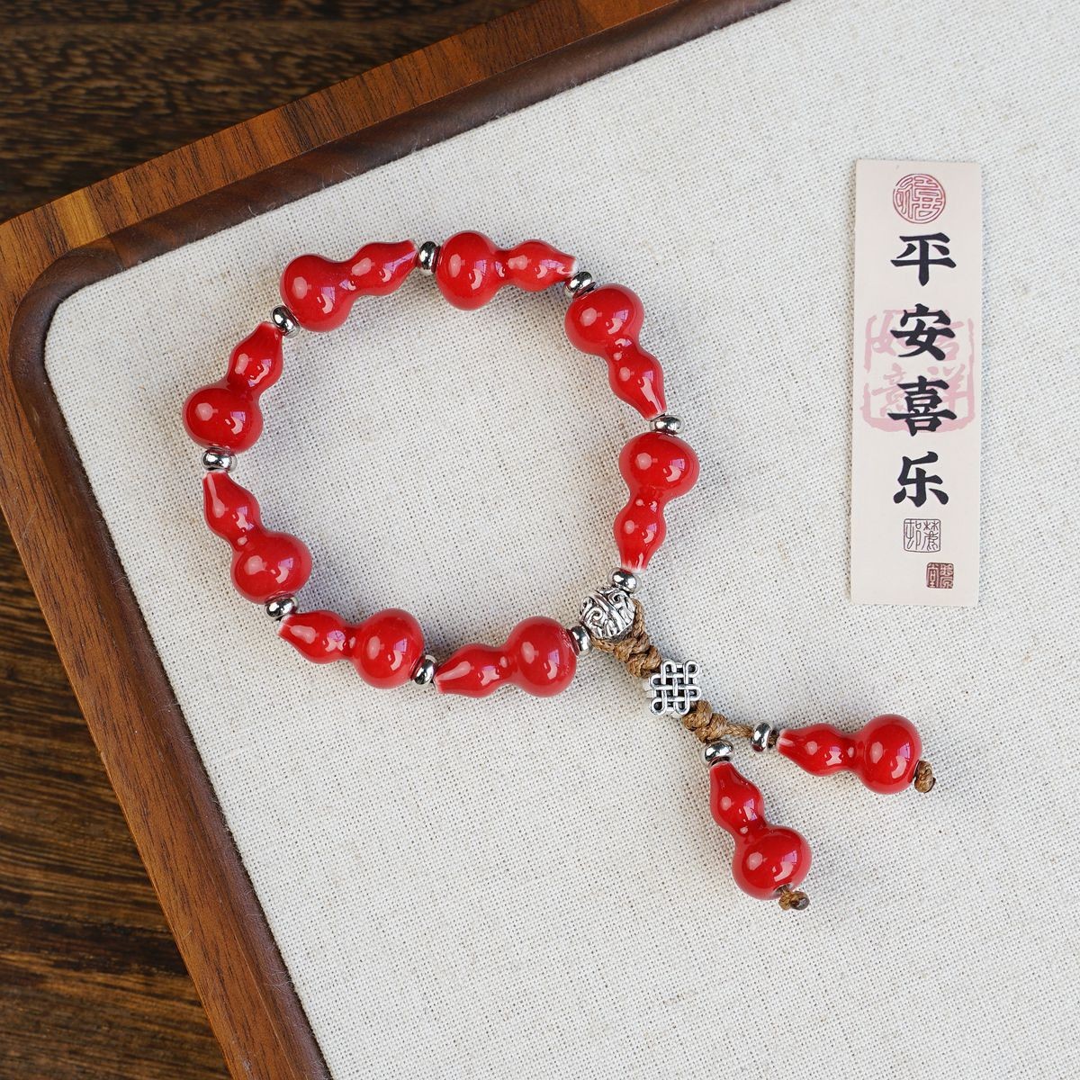 Jingdezhen pulsera de cerámica de verano mujer alta sensación galletas serie de gatos nicho diseño universal pulsera alta sensación