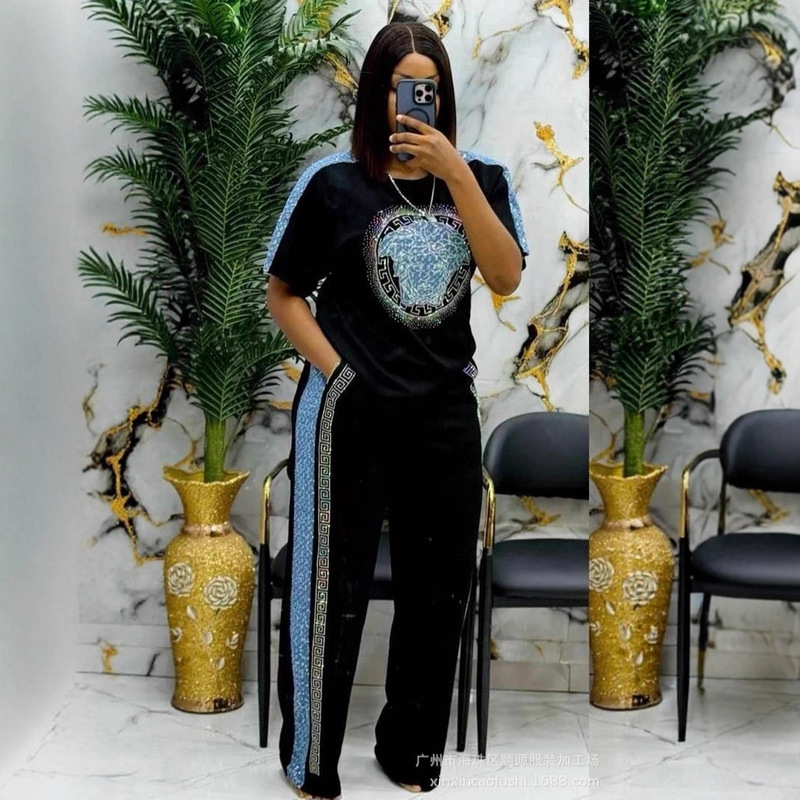 Plus Size Women's Fashion Casual Loose Sports Suit Women's Autumn and Winter Long-Sleeved Round Neck Sweater Wide-Leg Pants Two-Piece Set Plus Size Women's Fashion Casual Loose Sports Suit Women's Autumn and Winter Long-Sleeved Round Neck Sweater Wide-Leg Pants Two-Piece Set