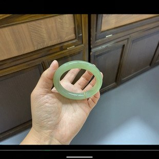 Jin Yutang Xinjiang Hotan Jade Qingshui Bracelet Gradient Green Color Split-free Ring 56.5 Width 12 Weight 61g