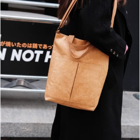 Capacious shopping bag