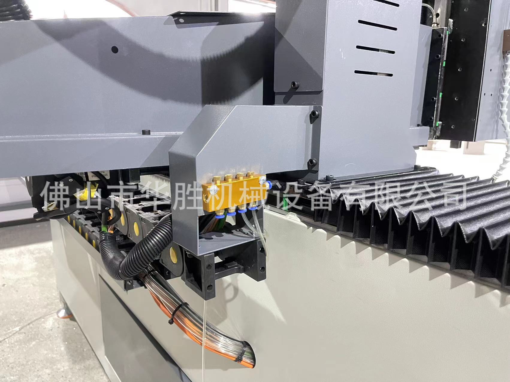 b45aca95ae20a337d1c2e6b353aefb