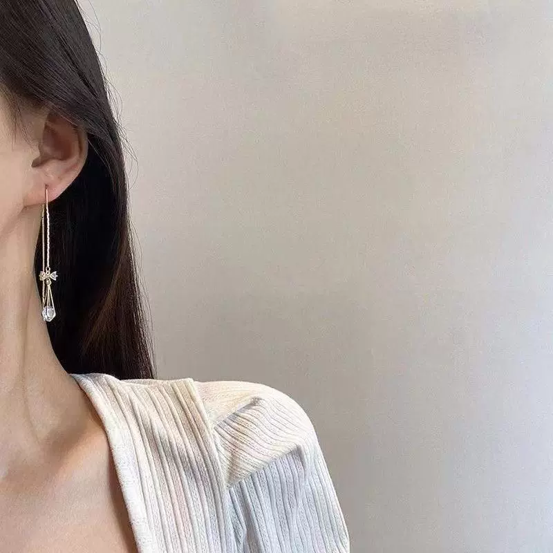 韩版长款流苏锆石耳环小众设计创意耳饰圆脸显瘦时尚气质耳线耳坠