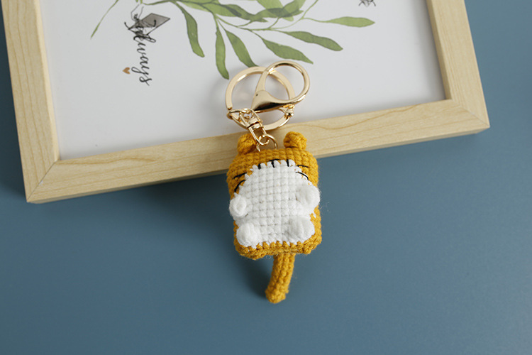 25g Weight Wool Yarn Home Textiles & Decor Type Handmade Inlay Material Keychain Classification 1 Piece Quantity Daily Occasion yarn Material Cartoon, Cat Pattern Knitting Design Cute Style 1 Piece Cartoon Cat Keychain Yarn Handmade Cute Keychain 2