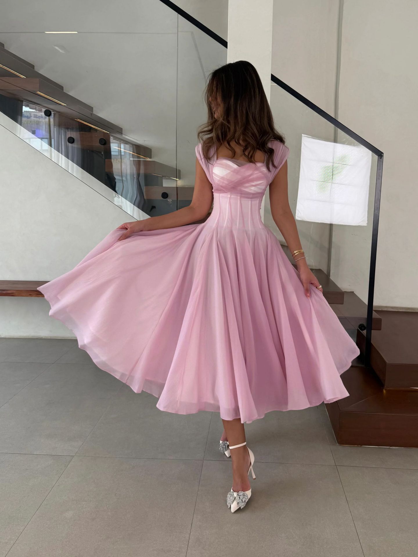 2025 nuevo estilo europeo y americano vestido de cintura grande mujer de verano francés temperamento suave vestido rosa blanco largo