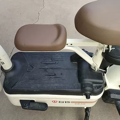 Electric Vehicle Front-Mounted Child Electric car child seat - beige-single-seater