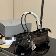 25������ƷLE CITY�M�����ð� �д������μ�������V�ݸ�Ʒ�C܇��