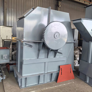 ���ƵVɽ�^�϶�ʽ�����CNE30��ֱˮ�����ϙC100�Ͱ��ʽ�����C