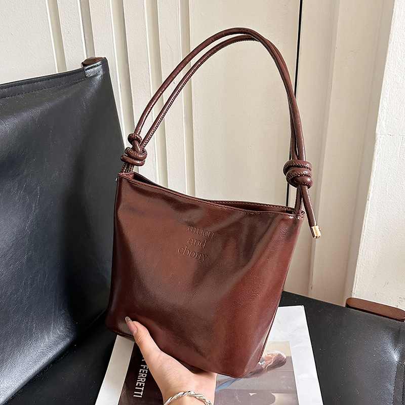 South Korea Niche Portable Granny Bag Women's Summer 2024 New Fashionable silver Underarm Bag All-match Shoulder Bag