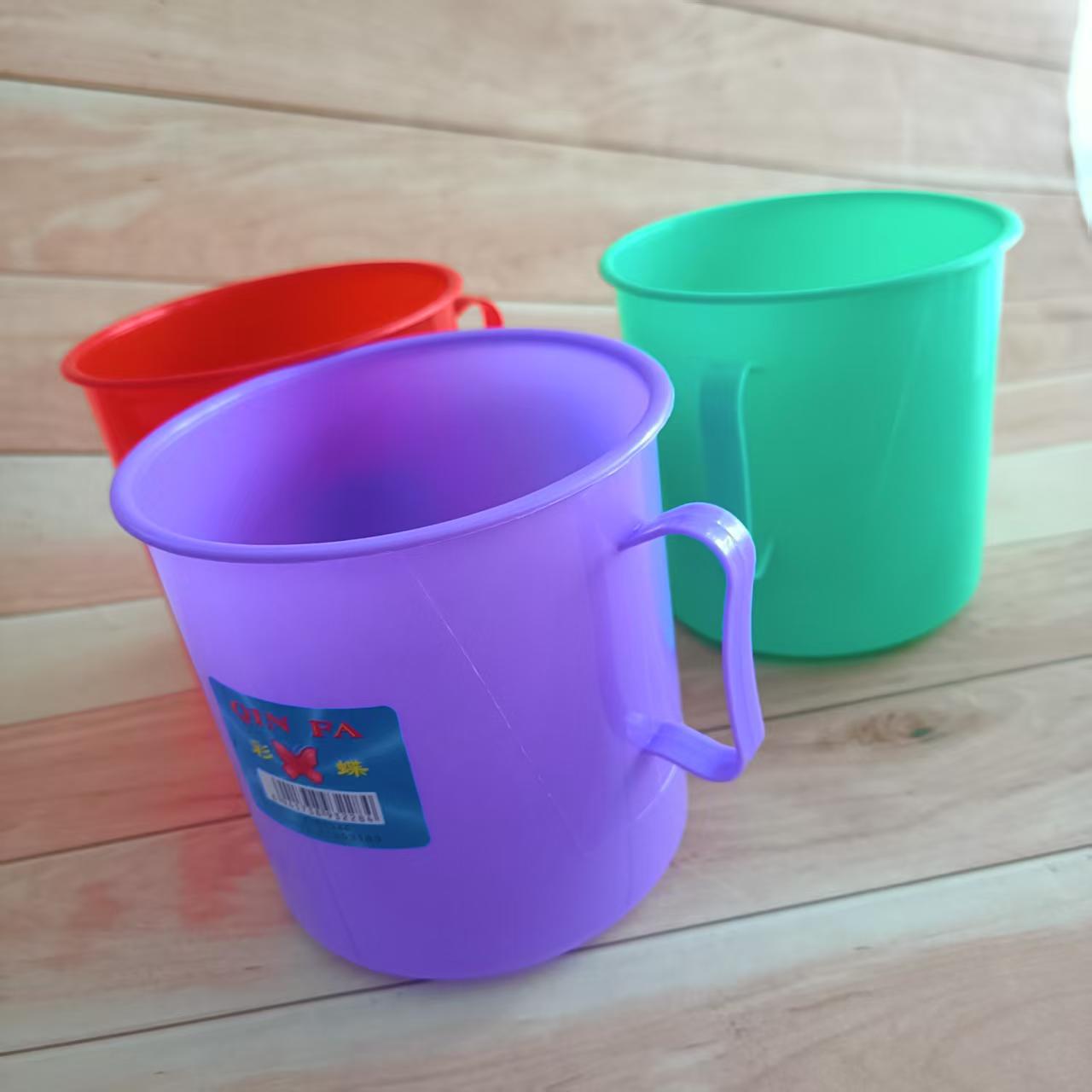 Bicchiere portaspazzolini regolabile per il bagno_voghion.com