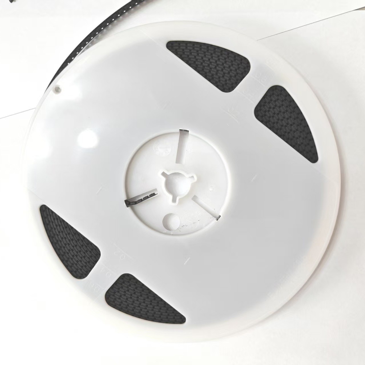 贴片晶振3225/12Mhz.16Mhz.24Mhz 25Mhz 26Mhz 27Mhz