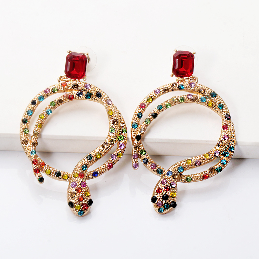 Boucles D&#39;oreilles Longues Serpent À Diamants Incrustés De Mode En Gros display picture 9