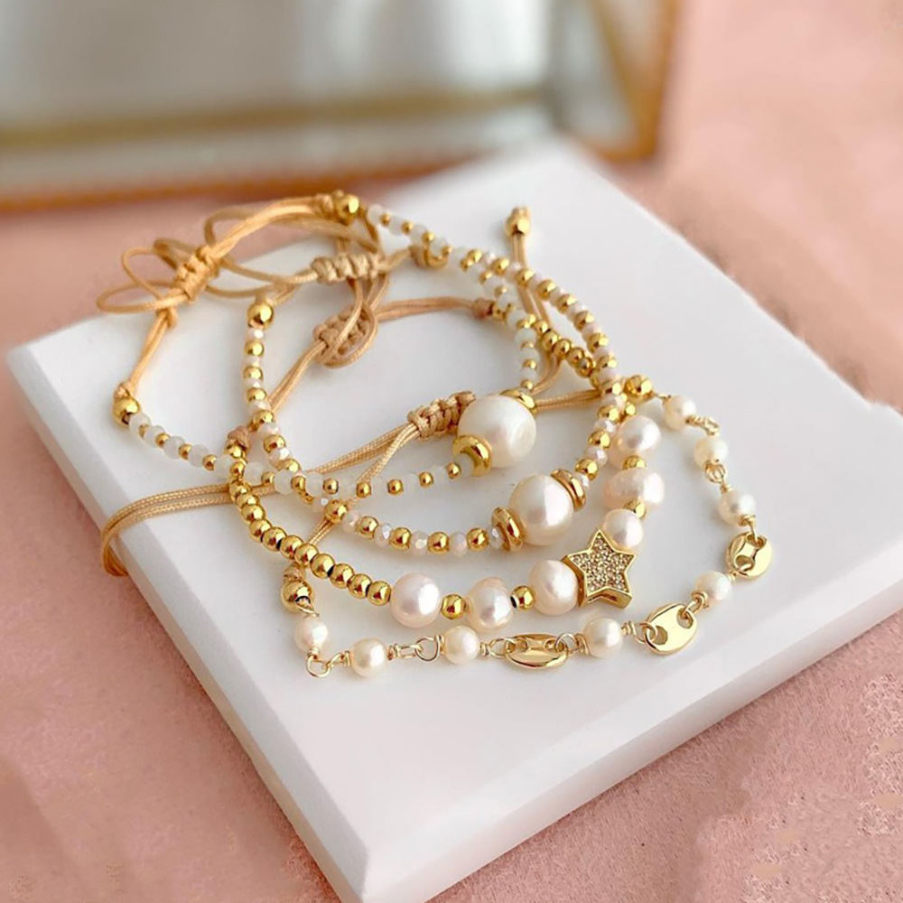 Fashion Star Pearl Bracelets display picture 1