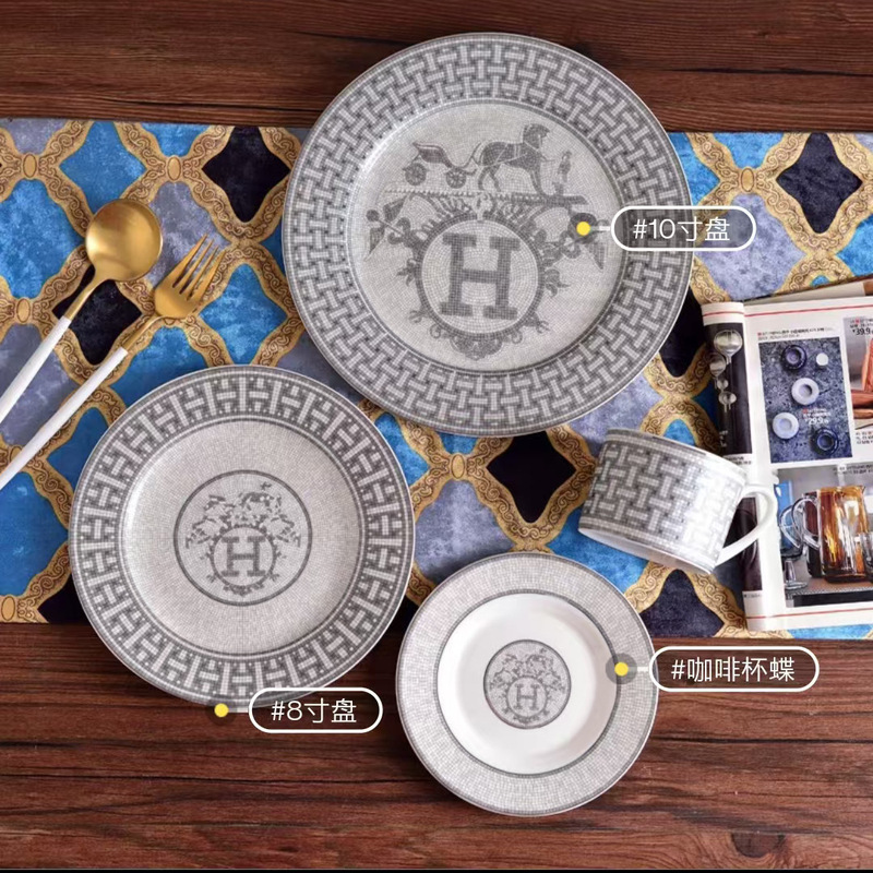 Cross-Border Gray Horse-Drawn Cart Series Bone China Tableware Coffee Set Bowl Spoon Plate Light Luxury Retro Home Gift Wholesale