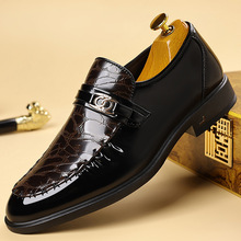 商务皮鞋2025新款男士休闲正装尖头皮鞋亮面潮流时尚单鞋一件代发