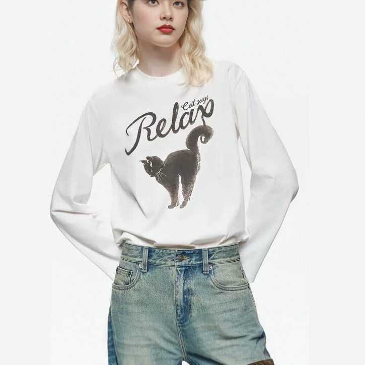Long-sleeved T-shirt, 2026 autumn new collection, made with Xinjiang cotton, 5A antibacterial, featuring cute pet prints, loose fit, and versatile design Long-sleeved T-shirt, 2026 autumn new collection, made with Xinjiang cotton, 5A antibacterial, featuring cute pet prints, loose fit, and versatile design