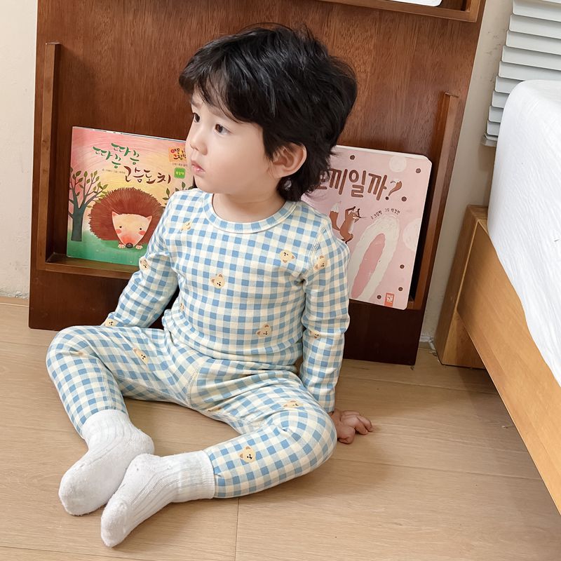 녹색 격자 무늬 곰
