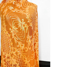 厂家批发幻彩橙色弹力花朵3mm亮片刺绣面料时装连衣裙珠片布料