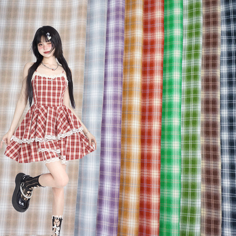 新品春夏连衣裙格纹面料 TR涤纶人棉色织衬衫格子布 娃衣布料批发