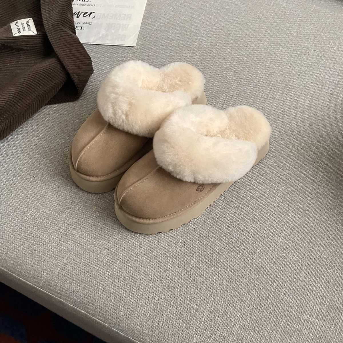 Stivali da neve corti in pelle di pecora con fodera in pile 2025 autunno inverno cotone caldo ispessito scarpe da donna con rialzo_voghion.com